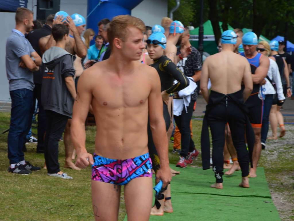 Aquathlon Kruszwica 2017: Zobacz jak zawodnicy przygotowują się przed startem [ZDJĘCIA]