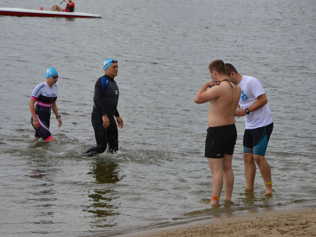 Aquathlon Kruszwica 2017: Zobacz jak zawodnicy przygotowują się przed startem [ZDJĘCIA]