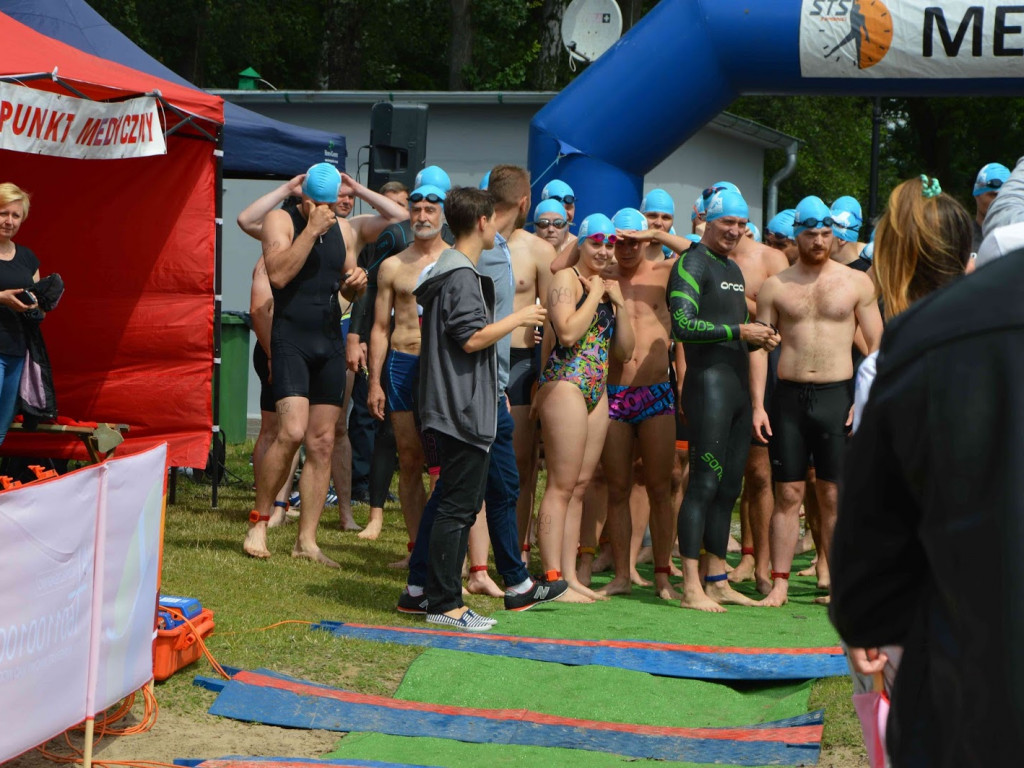 Aquathlon Kruszwica 2017: Zobacz jak zawodnicy przygotowują się przed startem [ZDJĘCIA]