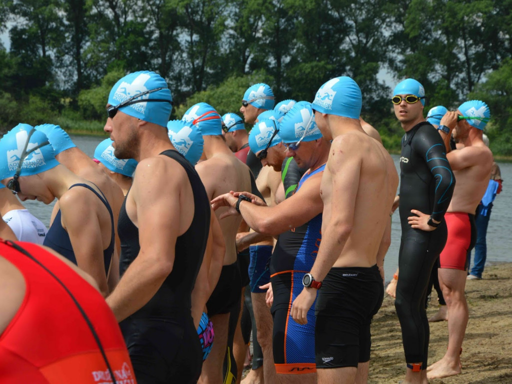 Aquathlon Kruszwica 2017: Zobacz jak zawodnicy przygotowują się przed startem [ZDJĘCIA]