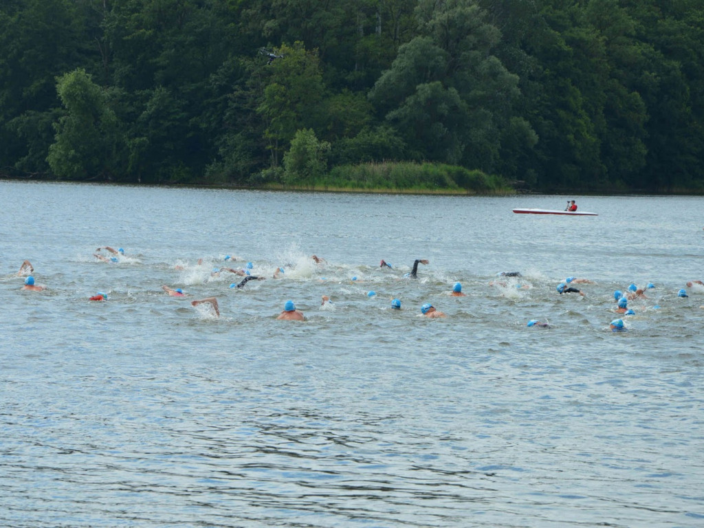 Aquathlon Kruszwica 2017: Zobacz jak zawodnicy przygotowują się przed startem [ZDJĘCIA]