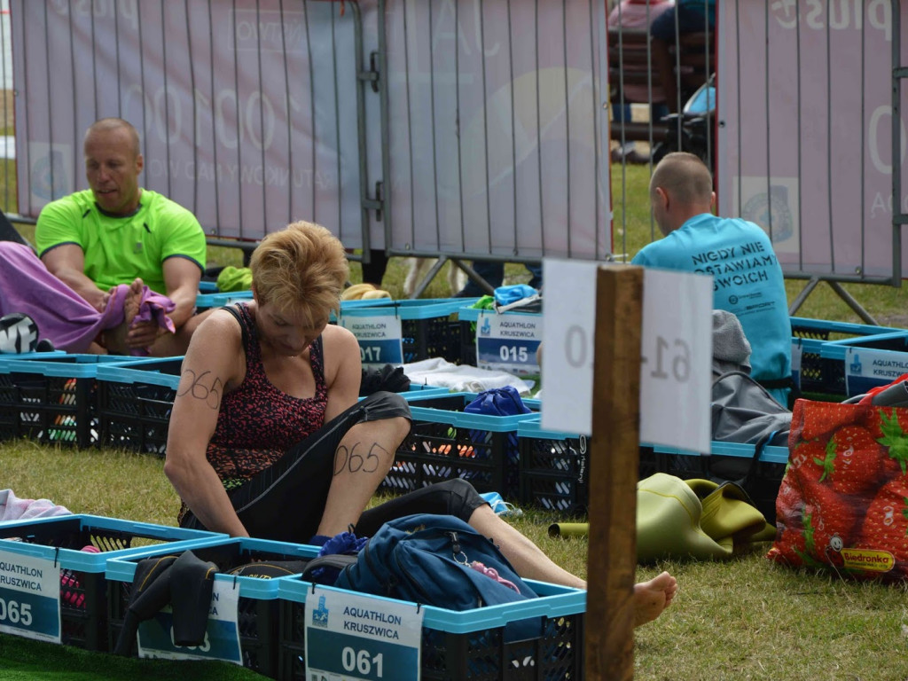 Aquathlon Kruszwica 2017: Zawodnicy pokonują liczący pięć kilometrów bieg! [FOTO]