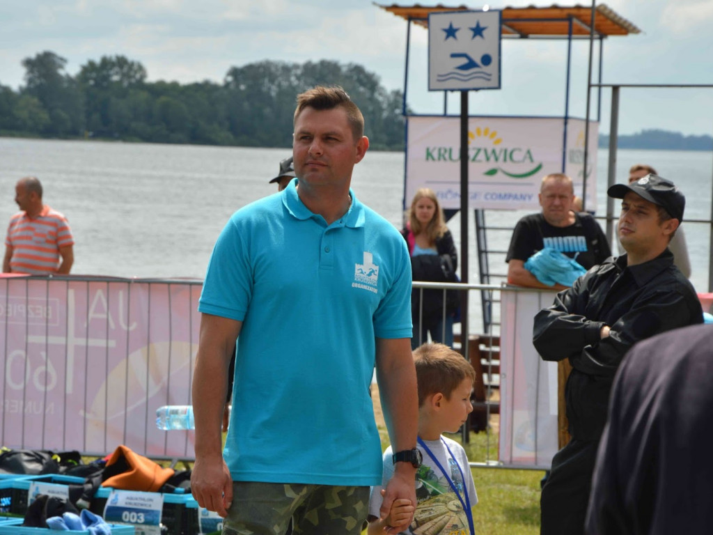 Aquathlon Kruszwica 2017: Zawodnicy pokonują liczący pięć kilometrów bieg! [FOTO]