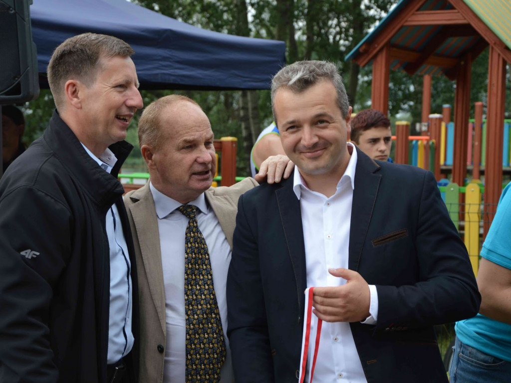 Aquathlon Kruszwica 2017: Zawodnicy pokonują liczący pięć kilometrów bieg! [FOTO]