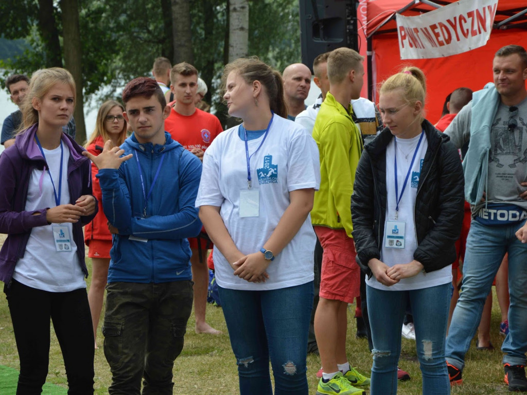 Aquathlon Kruszwica 2017: Zawodnicy pokonują liczący pięć kilometrów bieg! [FOTO]