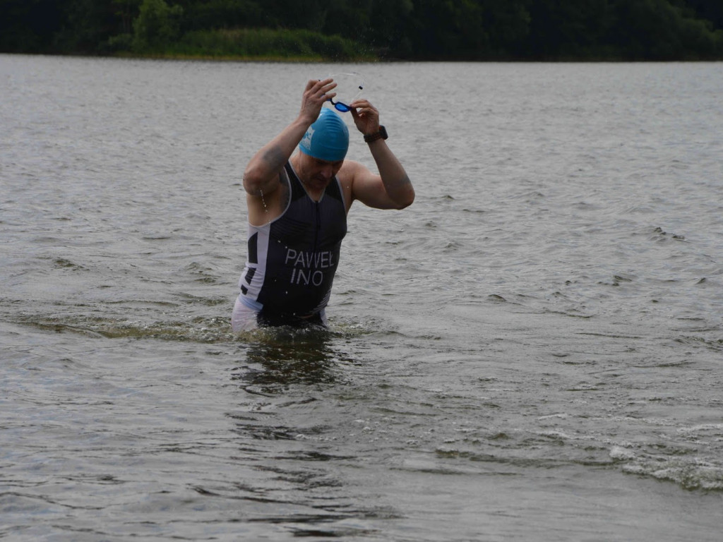 Aguathlon Kruszwica 2017: Zawodnicy rywalizują w wodzie [FOTO+VIDEO]