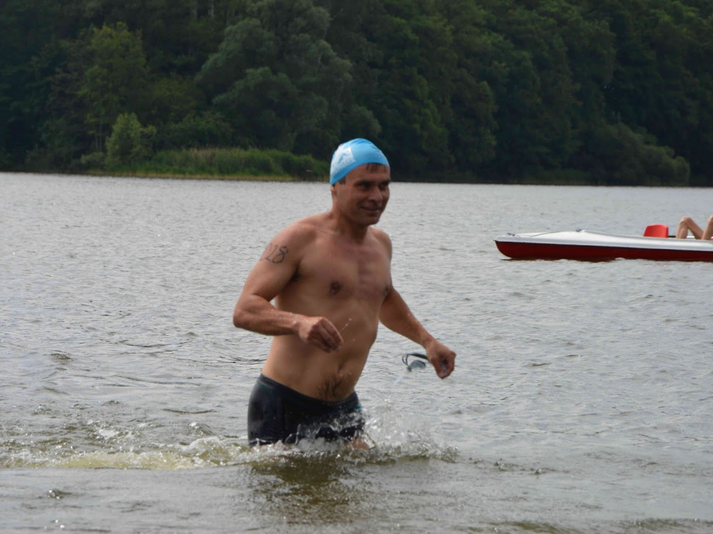 Aguathlon Kruszwica 2017: Zawodnicy rywalizują w wodzie [FOTO+VIDEO]