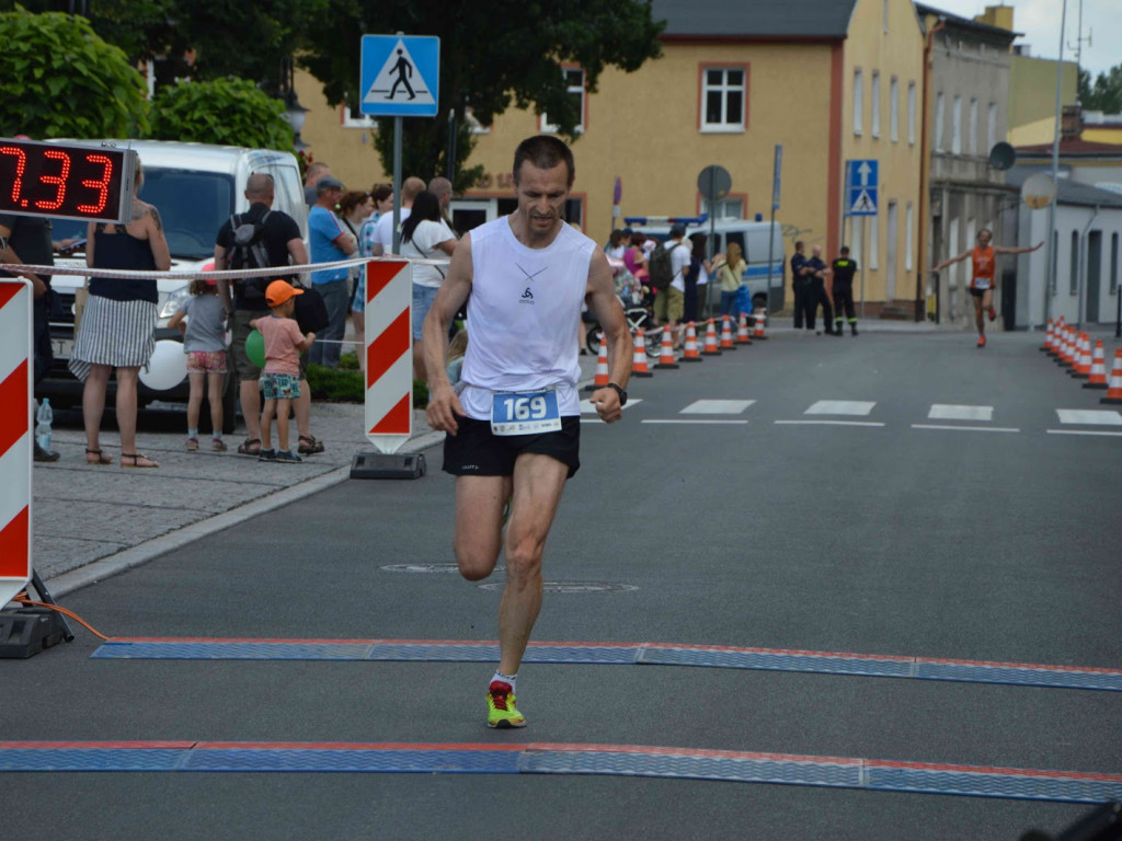Za nami Bieg Nowalijkowy: Uczestnicy rywalizowali na trasie 10 kilometrów! [VIDEO+FOTO]