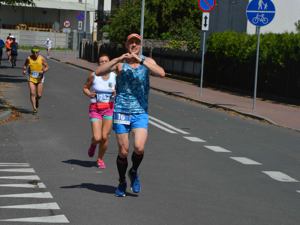 Za nami Bieg Nowalijkowy: Uczestnicy rywalizowali na trasie 10 kilometrów! [VIDEO+FOTO]