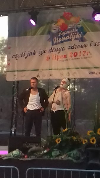 Na nowalijkach kruszwicką publiczność rozbawiał kabaret DKD [GALERIA]