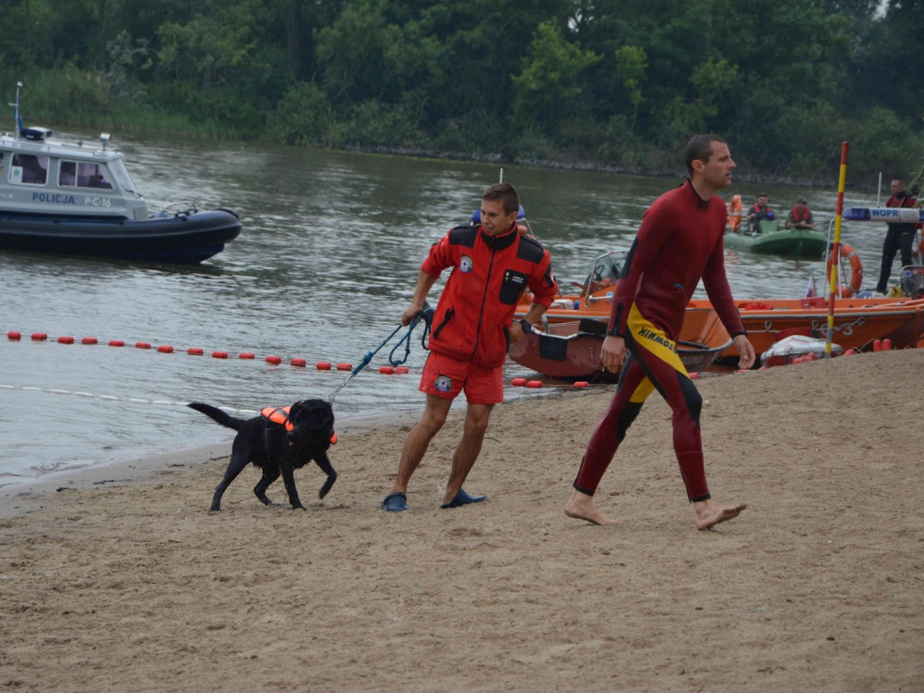 Dobiegła końca impreza plenerowa z pokazami na wodzie. Zobacz zdjęcia z atrakcji jakie przygotowano [FOTO]