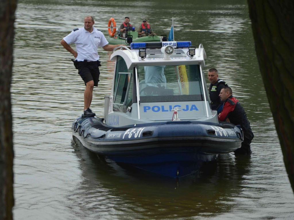 Dobiegła końca impreza plenerowa z pokazami na wodzie. Zobacz zdjęcia z atrakcji jakie przygotowano [FOTO]