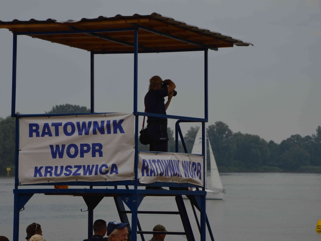 Dobiegła końca impreza plenerowa z pokazami na wodzie. Zobacz zdjęcia z atrakcji jakie przygotowano [FOTO]
