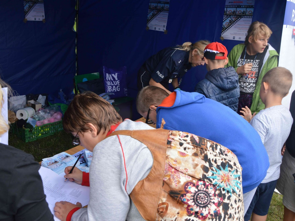 Dobiegła końca impreza plenerowa z pokazami na wodzie. Zobacz zdjęcia z atrakcji jakie przygotowano [FOTO]