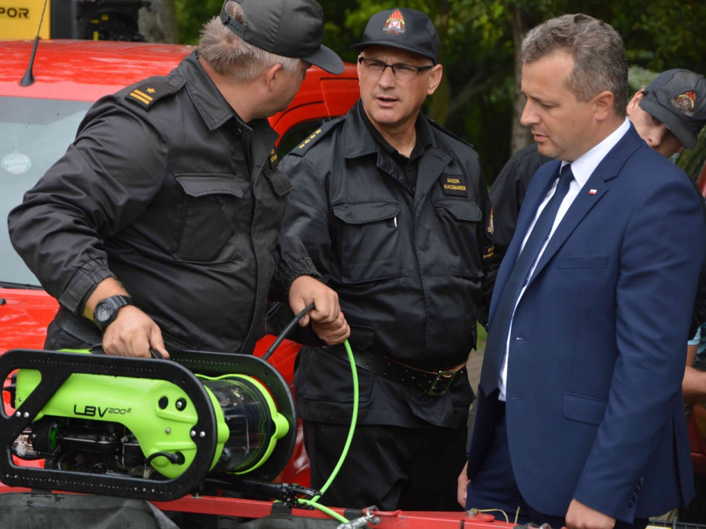 Służby wspólnie przeprowadziły pokazy na wodzie [ZDJĘCIA+VIDEO]
