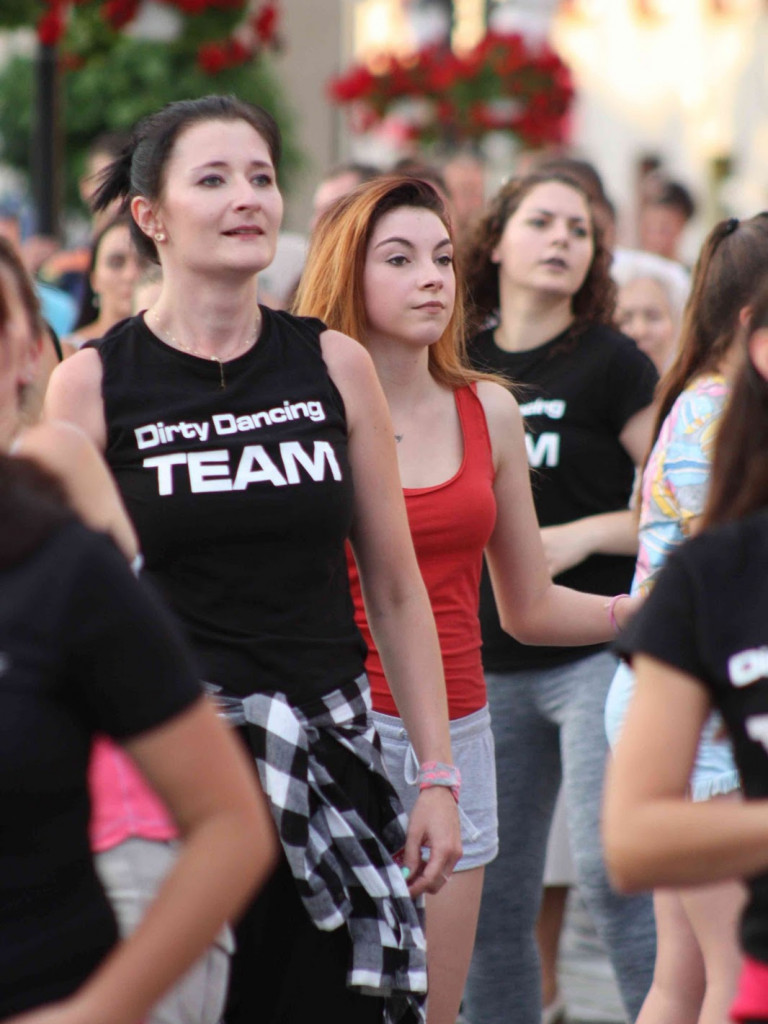 Wielkie nocne Dirty Dancing w Kruszwicy. Zobacz zdjęcia z maratonu zumby!