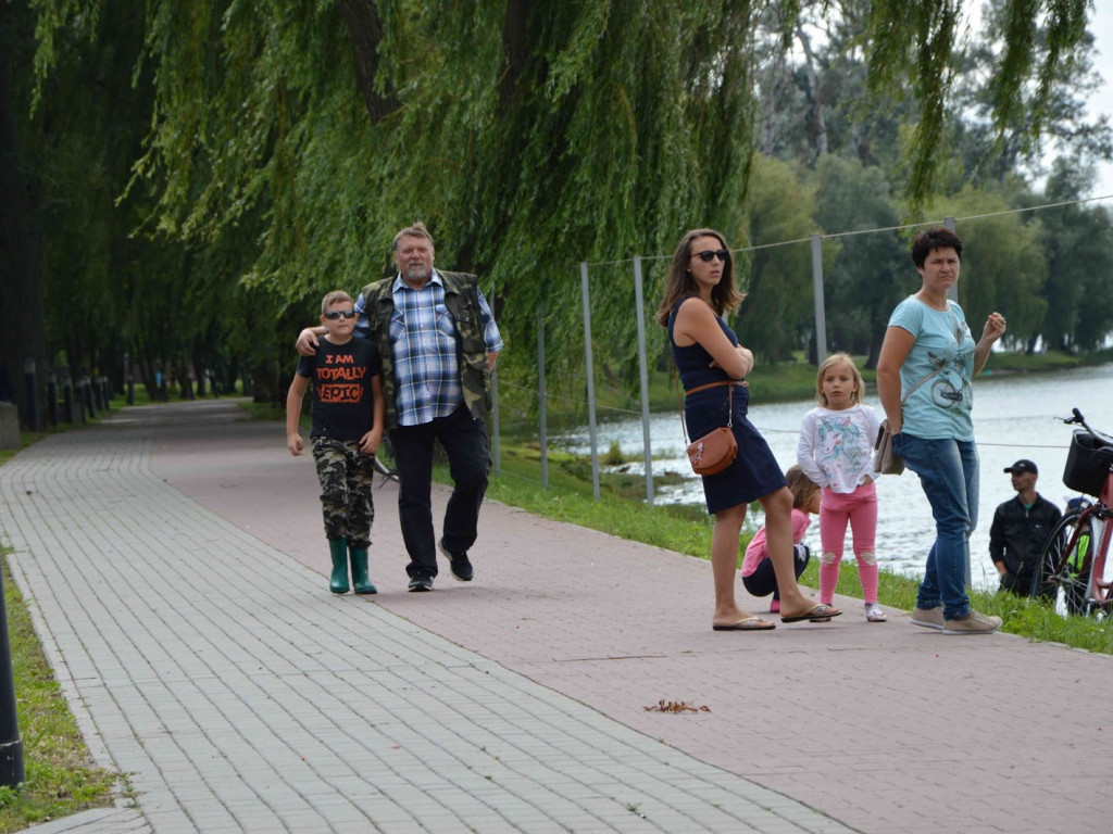 Dni Kobylnik: Zawody Wędkarskie nad Goplem [ZDJĘCIA]