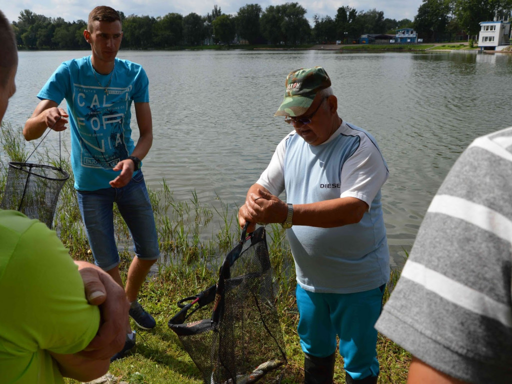 Dni Kobylnik: Zawody Wędkarskie nad Goplem [ZDJĘCIA]