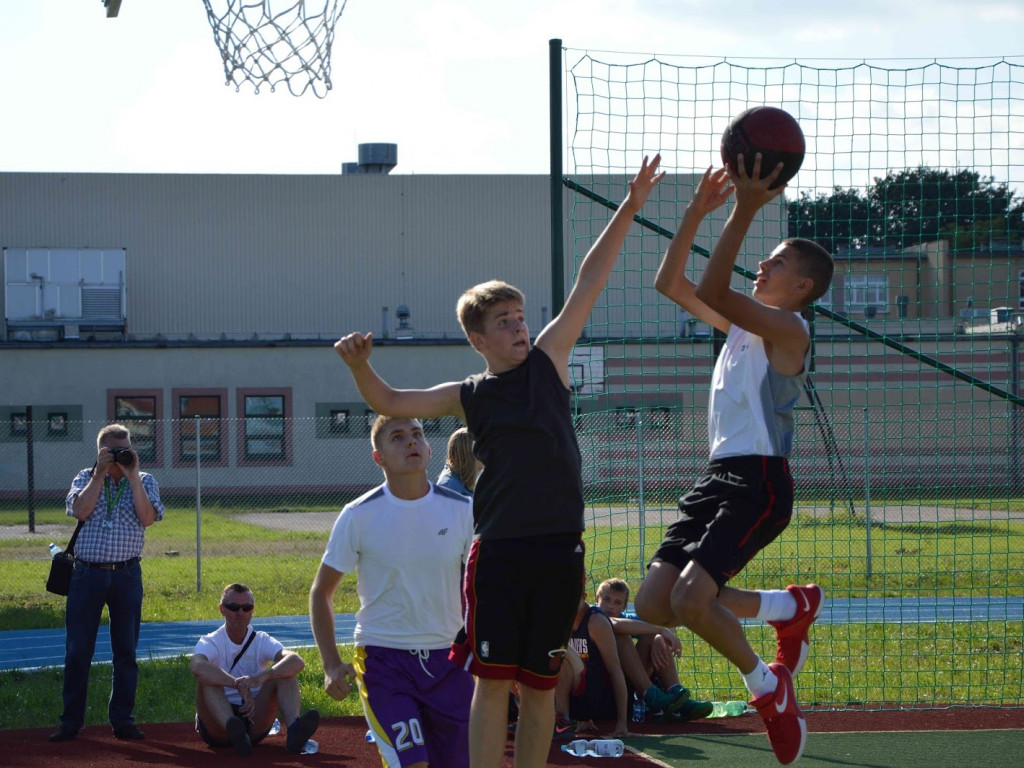  I edycja Streetball: Młodzi koszykarze rywalizowali w Kruszwicy [ZDJĘCIA]