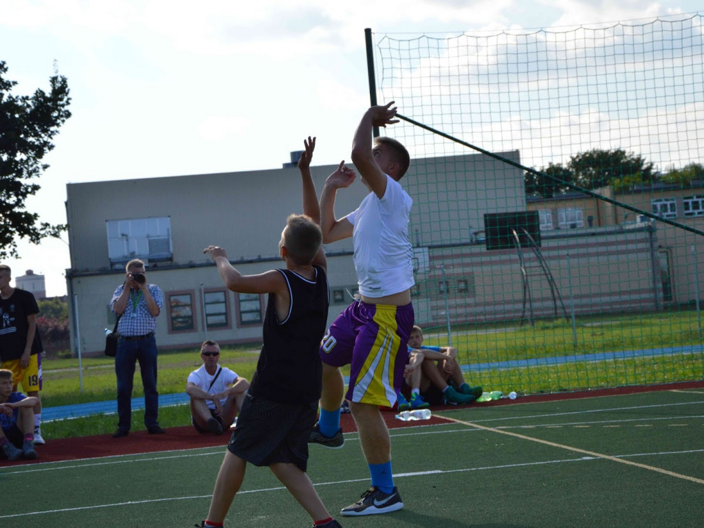  I edycja Streetball: Młodzi koszykarze rywalizowali w Kruszwicy [ZDJĘCIA]