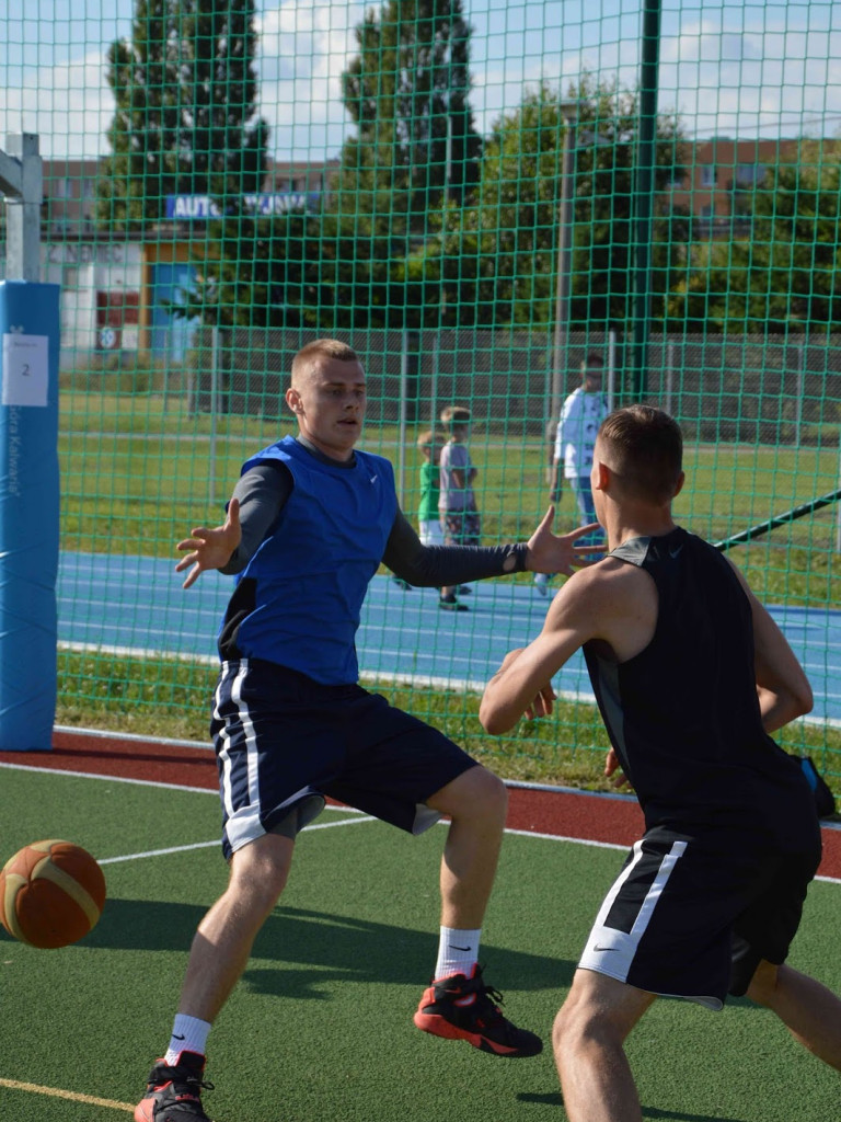  I edycja Streetball: Młodzi koszykarze rywalizowali w Kruszwicy [ZDJĘCIA]