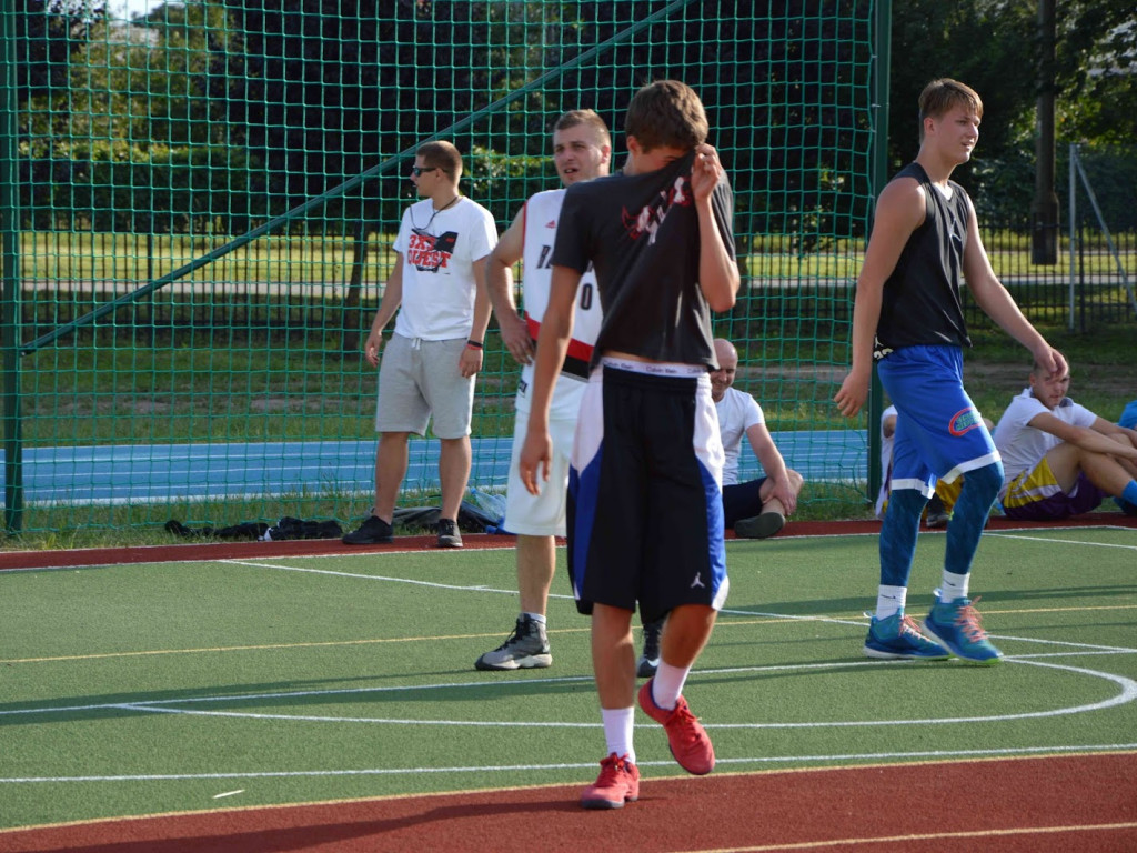  I edycja Streetball: Młodzi koszykarze rywalizowali w Kruszwicy [ZDJĘCIA]