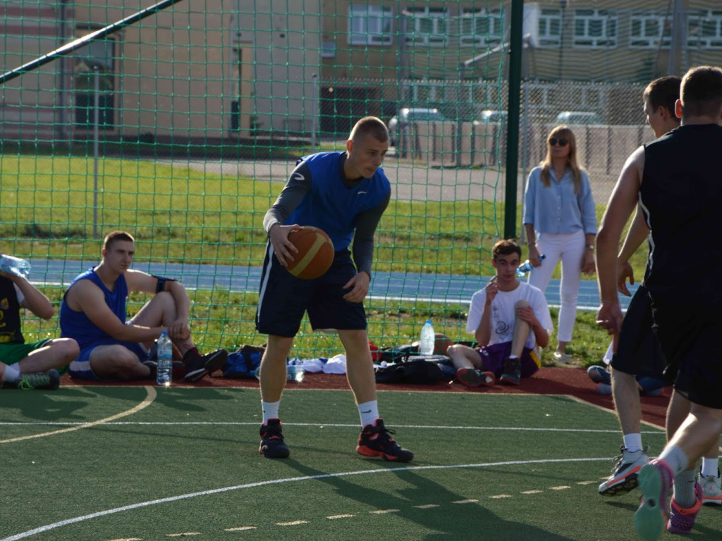  I edycja Streetball: Młodzi koszykarze rywalizowali w Kruszwicy [ZDJĘCIA]