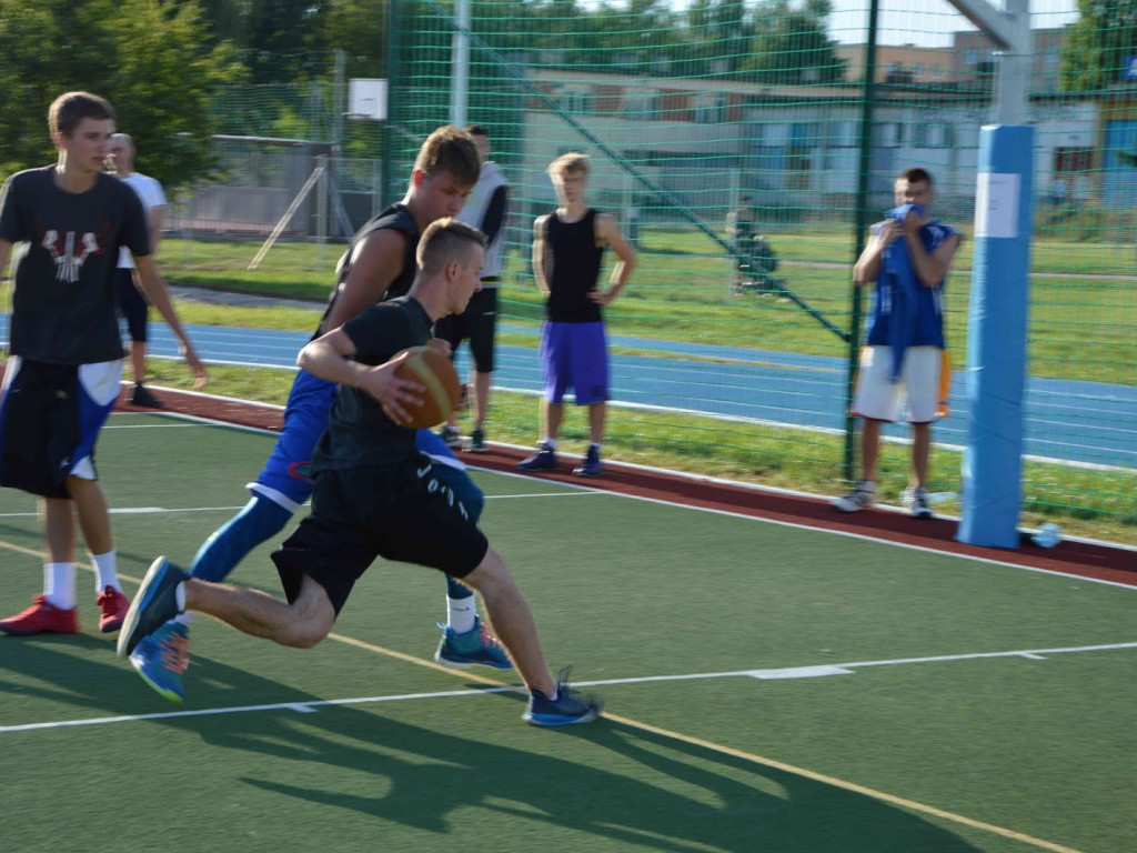  I edycja Streetball: Młodzi koszykarze rywalizowali w Kruszwicy [ZDJĘCIA]