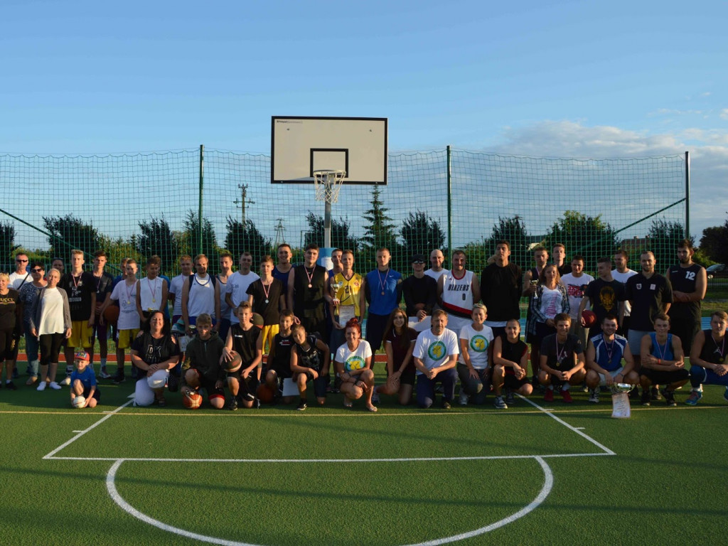  I edycja Streetball: Młodzi koszykarze rywalizowali w Kruszwicy [ZDJĘCIA]
