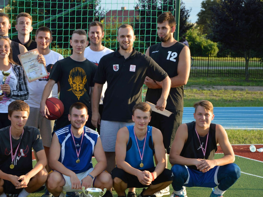  I edycja Streetball: Młodzi koszykarze rywalizowali w Kruszwicy [ZDJĘCIA]