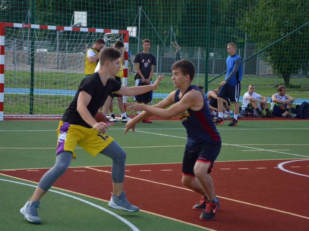 I edycja Streetball: Młodzi koszykarze rywalizowali w Kruszwicy [ZDJĘCIA]