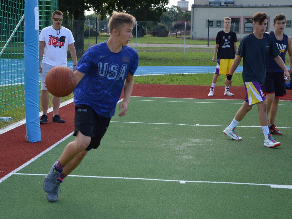 I edycja Streetball: Młodzi koszykarze rywalizowali w Kruszwicy [ZDJĘCIA]