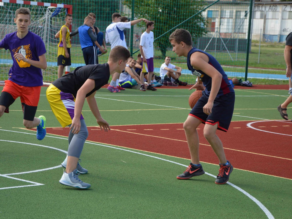  I edycja Streetball: Młodzi koszykarze rywalizowali w Kruszwicy [ZDJĘCIA]