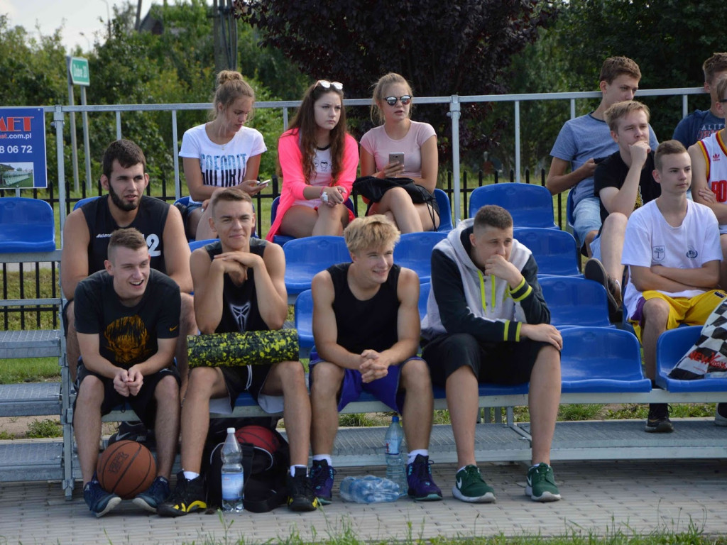  I edycja Streetball: Młodzi koszykarze rywalizowali w Kruszwicy [ZDJĘCIA]