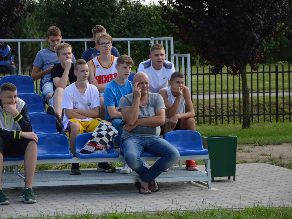  I edycja Streetball: Młodzi koszykarze rywalizowali w Kruszwicy [ZDJĘCIA]