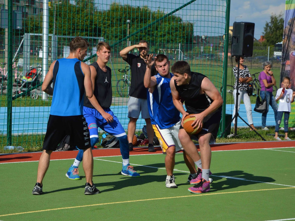  I edycja Streetball: Młodzi koszykarze rywalizowali w Kruszwicy [ZDJĘCIA]