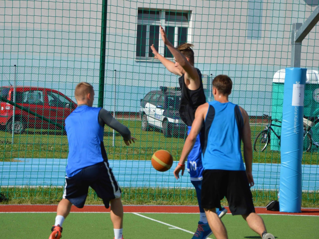  I edycja Streetball: Młodzi koszykarze rywalizowali w Kruszwicy [ZDJĘCIA]