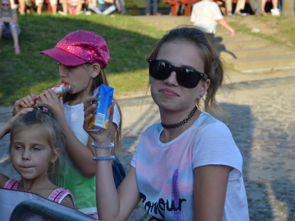 Tort dla solenizantek, życzenia oraz dobra zabawa i muzyka. Zobacz zdjęcia z Imienin Marii