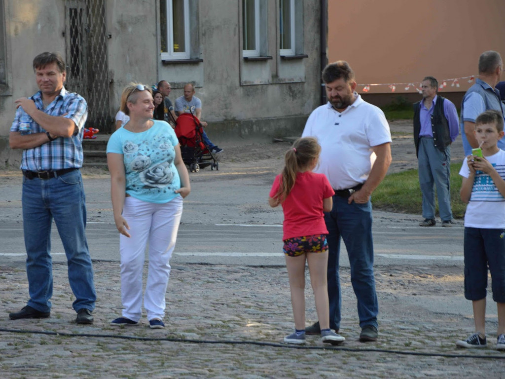 Tort dla solenizantek, życzenia oraz dobra zabawa i muzyka. Zobacz zdjęcia z Imienin Marii