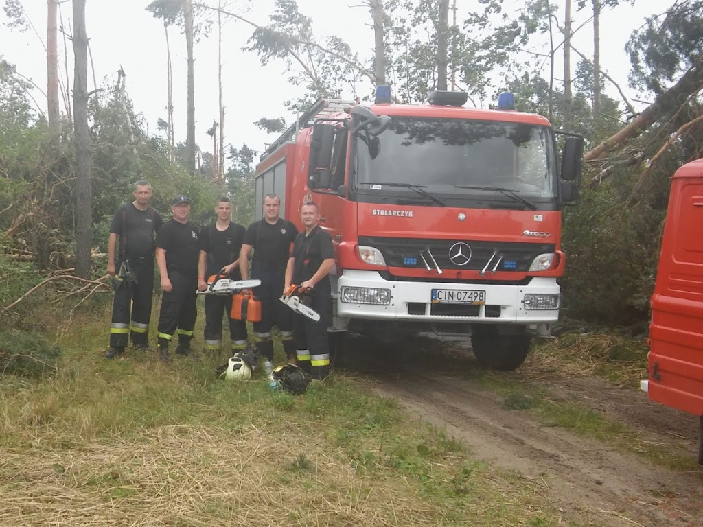 Strażacy z Kruszwicy o akcji wyjazdowej: Płacz i lament rodzin pozbawionych dachu nad głową na długo zostanie w naszej pamięci [FOTO]