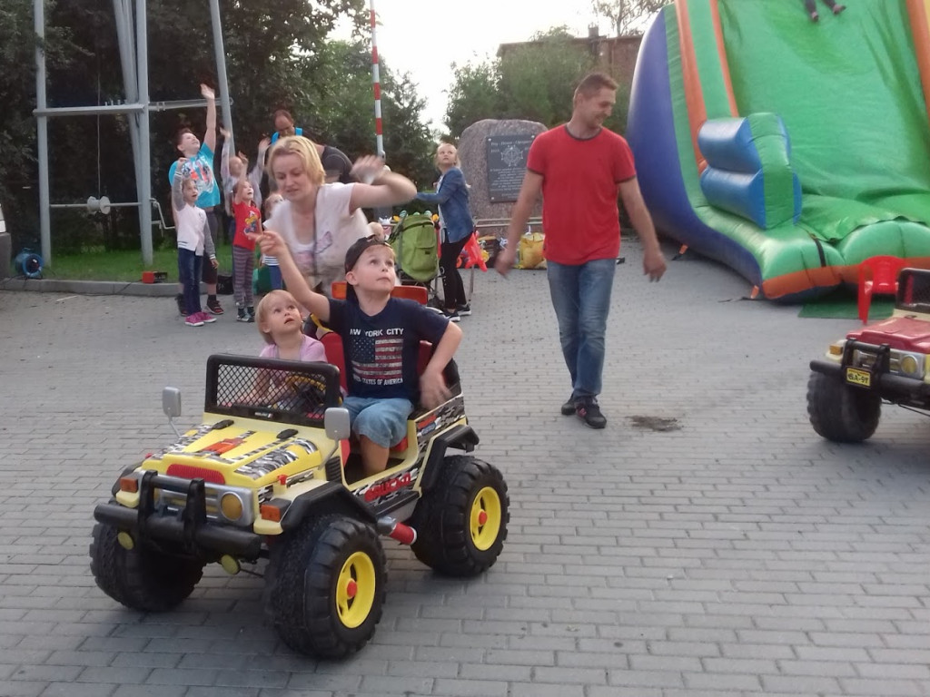 W Chełmcach zorganizowali Dożynki Sołeckie  [FOTO]