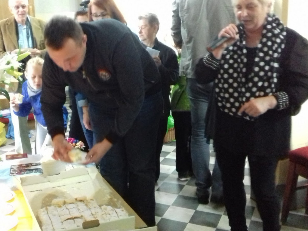 Papieskie kremówki w Chełmcach. Zobacz zdjęcia z wydarzenia [FOTO]