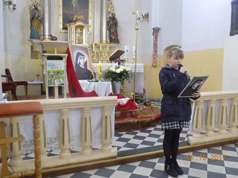 Chełmce: Do kościoła św. Katarzyny wprowadzone zostały relikwie św. Faustyny Kowalskiej [FOTO]