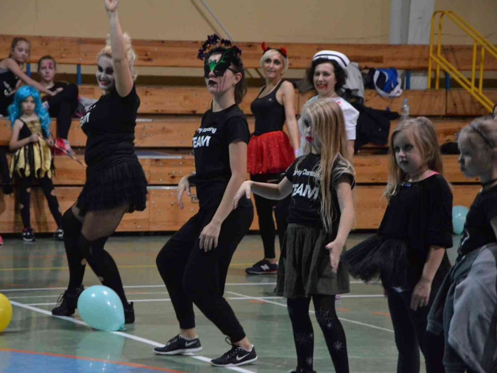 Zlot Czarownic w Kruszwicy: Gościem szczególnym Maja Bratus tancerka z You Can Dance [FOTO+VIDEO]