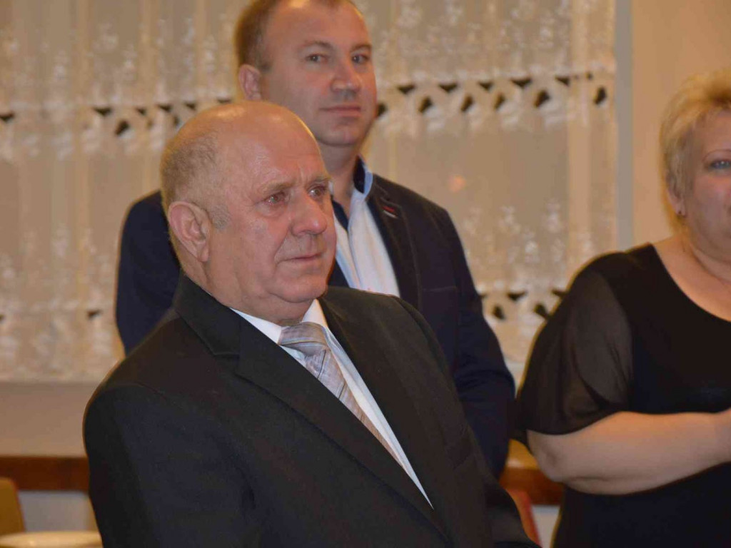 To już 55 lat pracy kowala z Chrosna. Mieszkańcy podziękowali Bogdanowi Matuszakowi