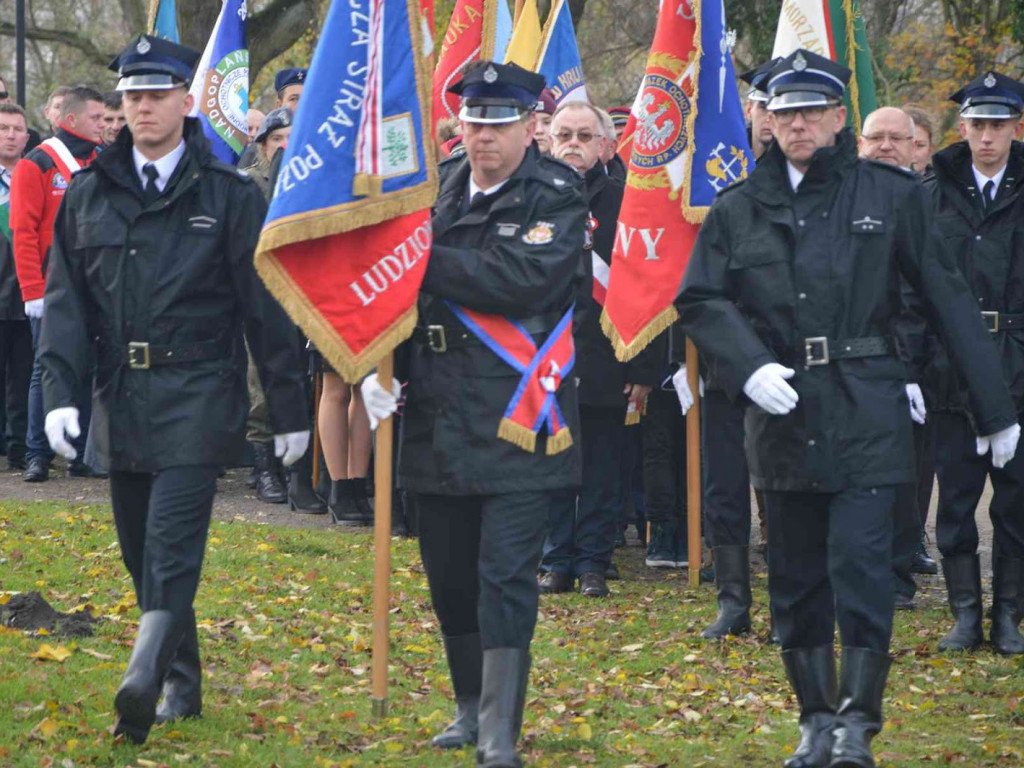 Kruszwiczanie na obchodach Święta Niepodległości. Naszą wolność zwróciło Powstanie Wielkopolskie