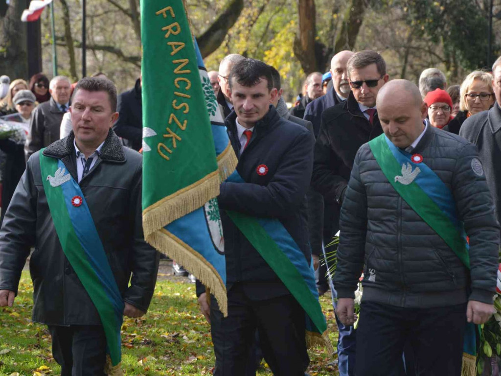 Kruszwiczanie na obchodach Święta Niepodległości. Naszą wolność zwróciło Powstanie Wielkopolskie