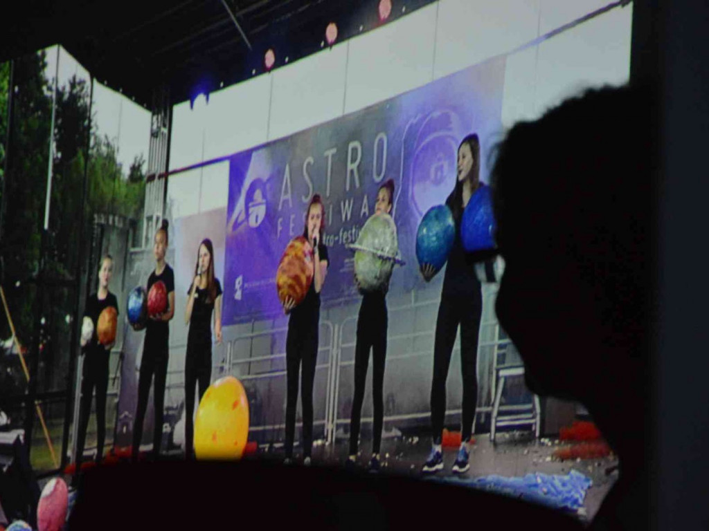 Grupa nauczycieli i popularyzatorów nauk ścisłych odwiedziła kruszwicką astrobazę [FOTO+VIDEO]