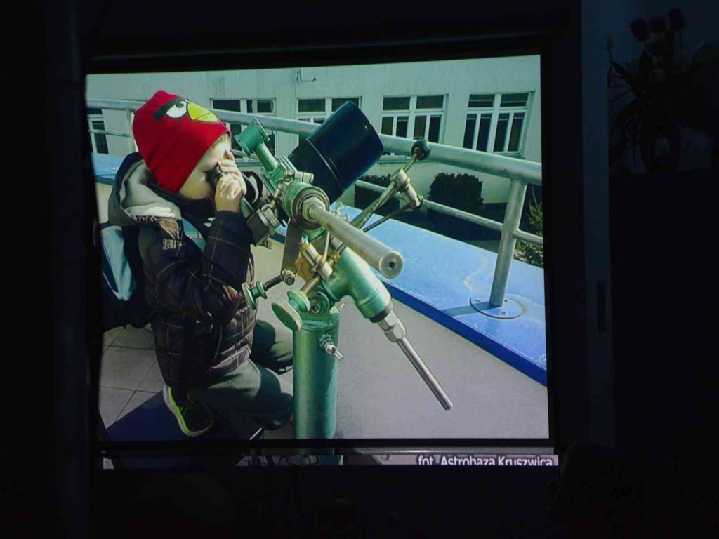 Grupa nauczycieli i popularyzatorów nauk ścisłych odwiedziła kruszwicką astrobazę [FOTO+VIDEO]