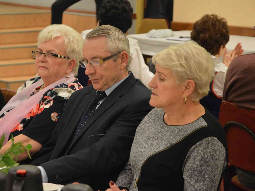 Jesienne spotkania seniorów w Kruszwicy. Zobacz zdjęcia z wydarzenia [FOTO]